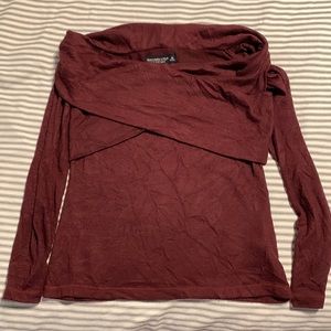 Off the shoulder Abercrombie & Fitch sweater